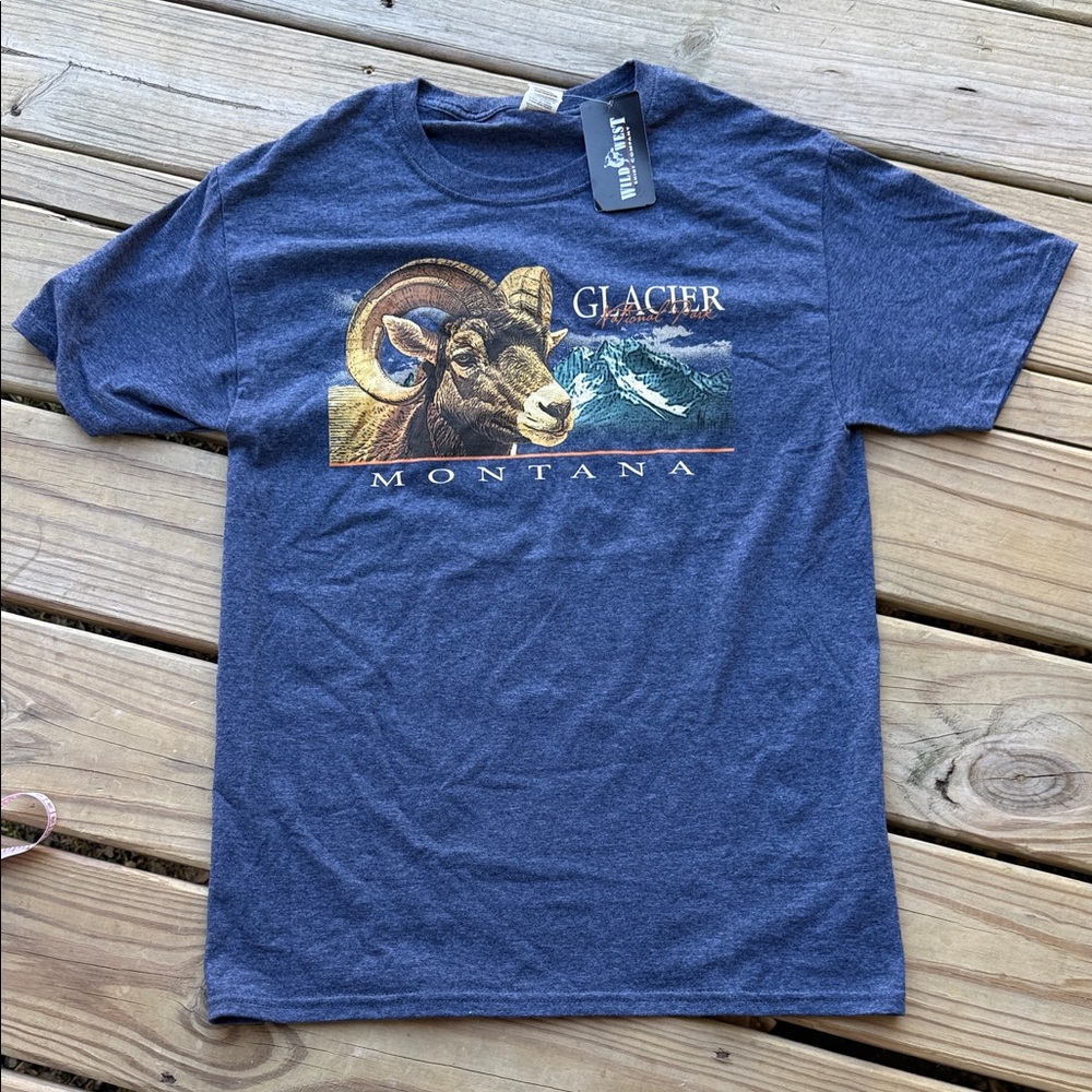 NWT Vintage Fruit of the Loom Wild West Shirt Company Small Montana T-Shirt Blue